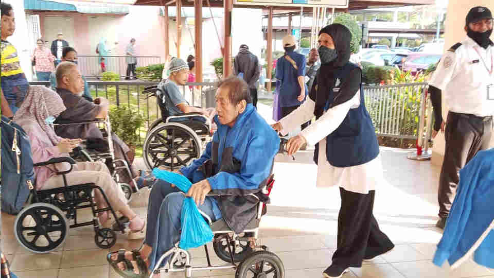 Langkah Kecil Sukarelawan, Harapan Besar Buat Pesakit